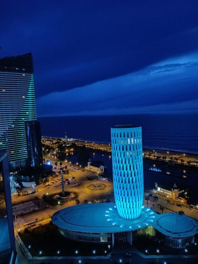 Appartamento City Centre Batumi Esterno foto