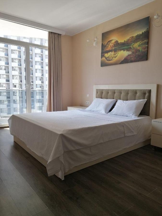Appartamento City Centre Batumi Esterno foto