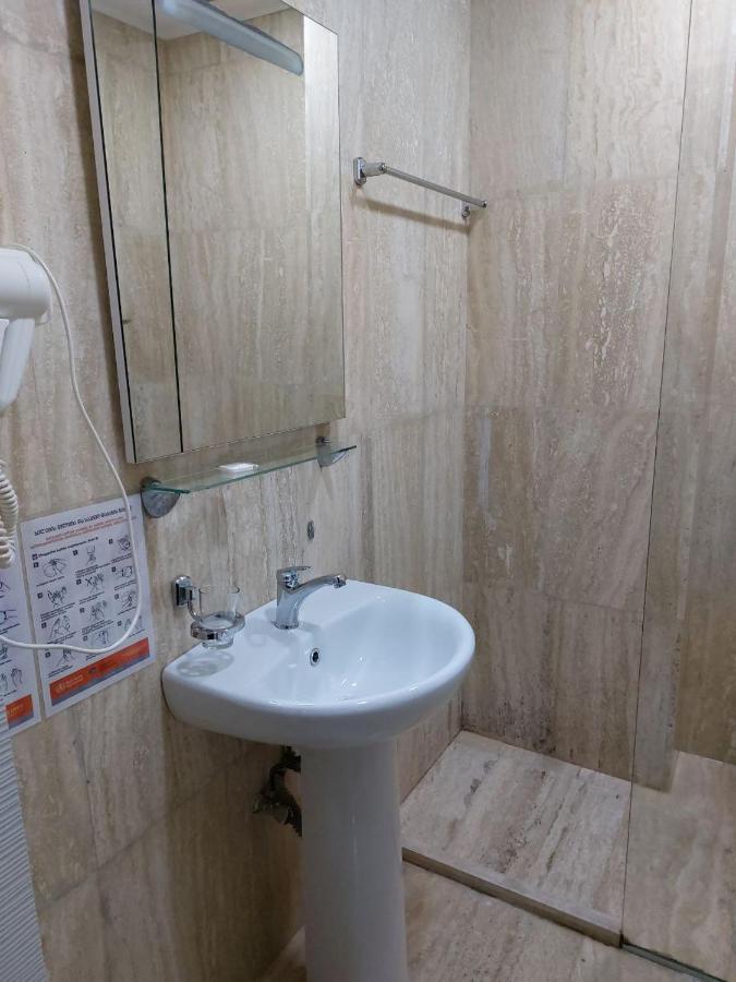 Appartamento City Centre Batumi Esterno foto